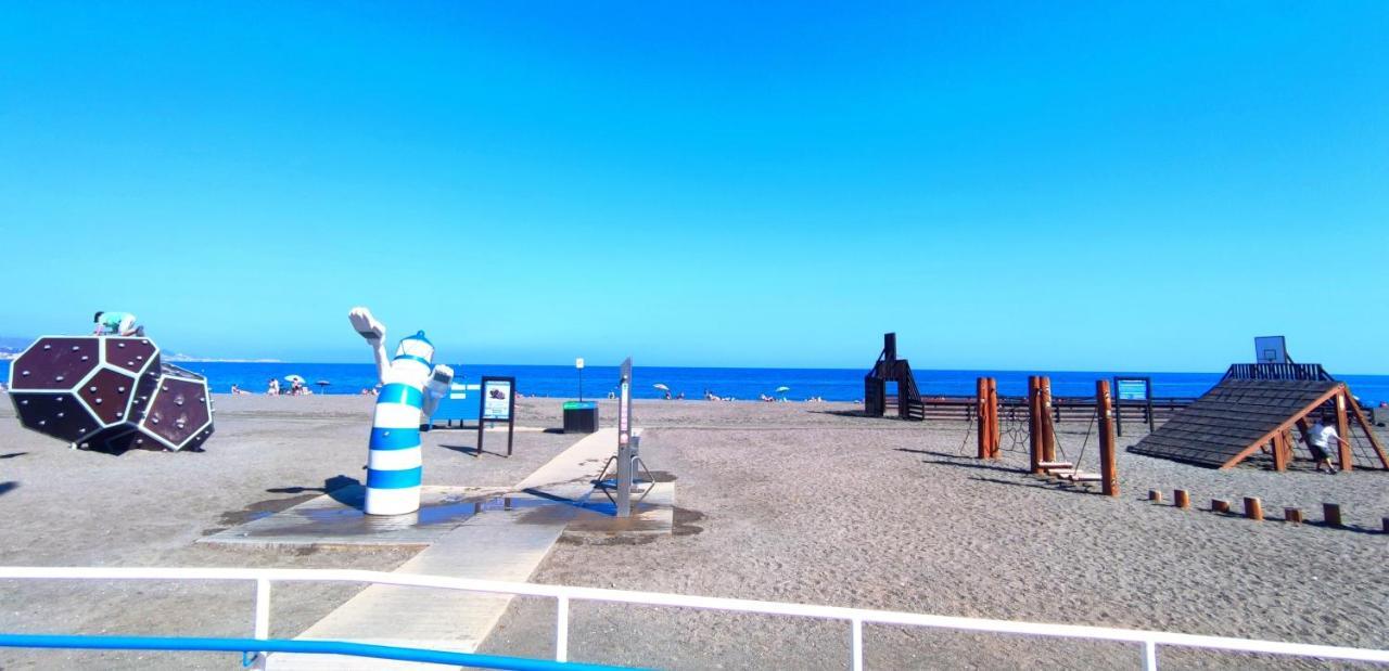 Luxury House Relax - Alojamientos La Torre Torre Del Mar Eksteriør billede